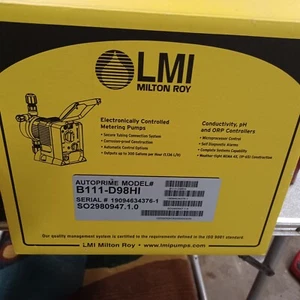 LMI Pump B711-D98HI 1.6 gph / 150 psi 115 VAC Pulse Input - Picture 1 of 6