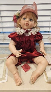 KISSES FAYZAH SPANOS PRECIOUS HEIRLOOM DOLL 1994  - Picture 1 of 14