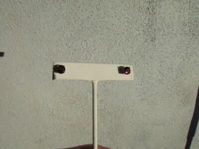 Brincos de ouro amarelo espinélio natural 2,34 CTW - Imagem 1 de 4