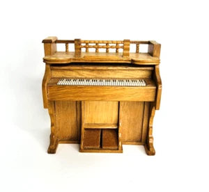 Dollhouse Miniature Wood Piano Vintage 1:12 Paper Keys 3 7/8" L x 3 5/8" H - Picture 1 of 8