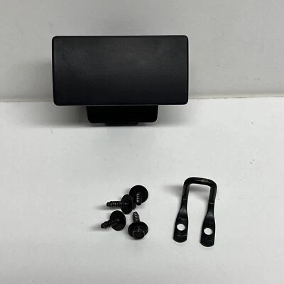 Chevrolet Colorado 2005 guantera pestillo compartimento manija golpeador negro fabricante de equipos originales Foto 1 de 4