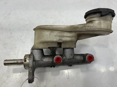 Conjunto de cilindro maestro de freno Honda Pilot 2009-2015 OEM 46100SZAA01 Foto 1 de 4