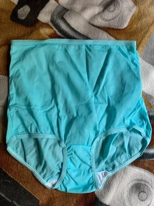 VINTAGE 70ER JAHRE 100% NYLON HÖSCHEN TÜRKIS GRÖSSE SMALL SEIDIG WEICH - Bild 1 von 6