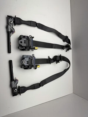 2021-2022-2023-Chevrolet Malibu front Seat belts RH LH PAIR - Image 1 of 4