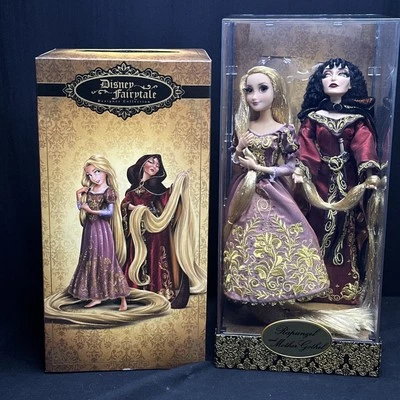 Muñeca Rapunzel y Madre Gothel diseñadora de cuento de hadas de Disney Store Foto 1 de 4