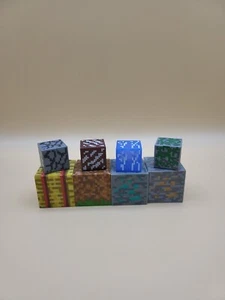 Minecraft  Lot Of 8 Blocks Dimond, Dirt And Other Blocks Mojang 1.5" And 1" - Picture 1 of 19