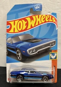 HOT WHEELS 1971 PLYMOUTH GTX BLUE Two Tone MUSCLE MANIA 7/10 Diecast Car #166 - Picture 1 of 3