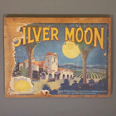 Extremo de caja de madera vintage con etiqueta - SILVER MOON, San Fernando Heights Lemon Assn Foto 1 de 3