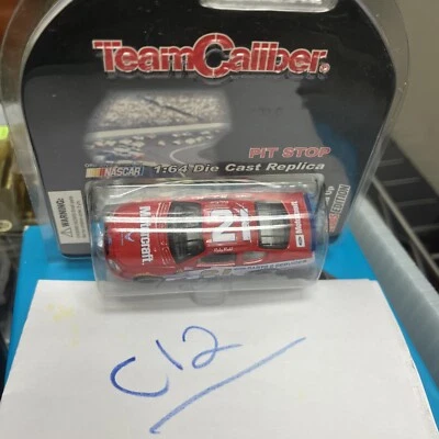 1/64 Ricky Rudd 2005 Edition Motorcraft Team Caliber Pit Stop Issue #11 - Image 1 of 4