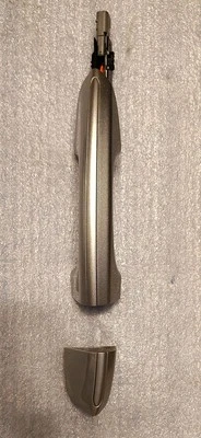 MANIJA PUERTA TRASERA DERECHA FORD EDGE 2015-2024 OEM, GRIS, # JS7Z5426604CAPTM  Foto 1 de 4