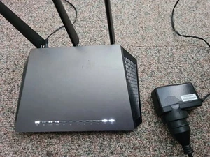 Netgear Nighthawk AC2300 Smart Wifi Router Model R7000P WiFi Gaming Router - Picture 1 of 4