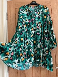 Made in Italy Green with Orange, Pink, Black Animal Print Smock Dress, approx 18 - Picture 1 of 7