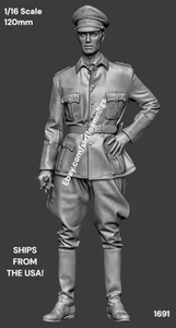 1/16 120mm Resin Figure German Officer Standing & Holding Gloves Model Kit 1691 - Picture 1 of 4