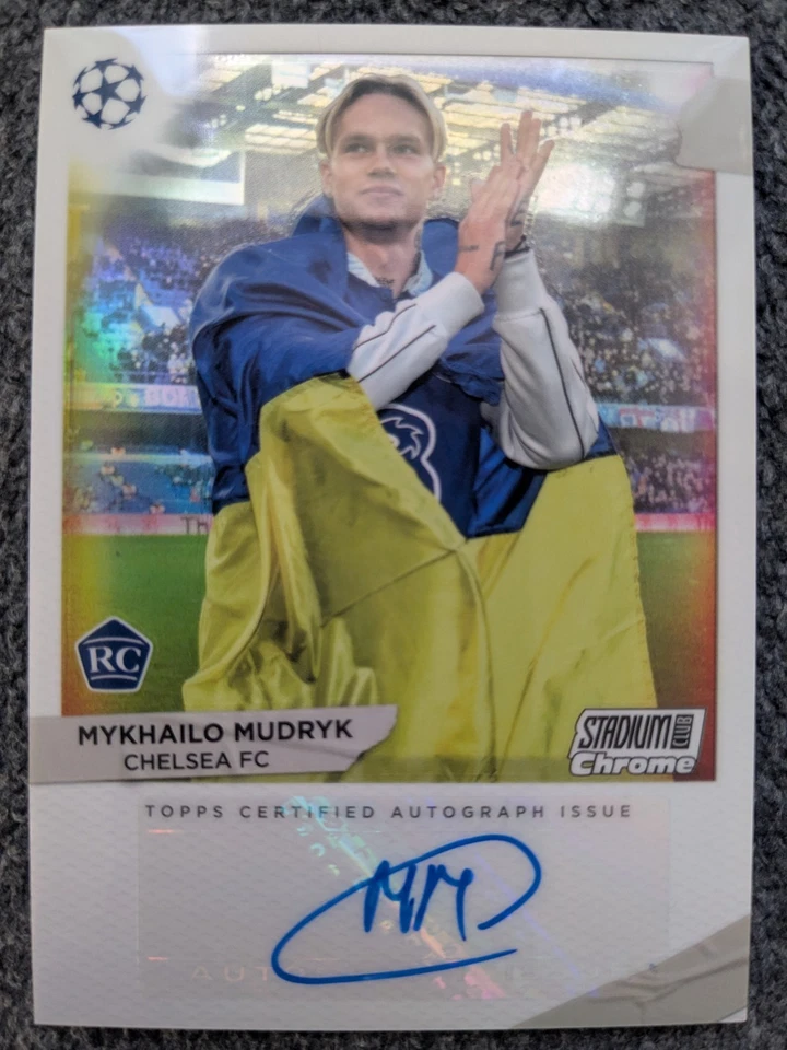 2022-23 TOPPS STADIUM CLUB CHROME UEFA MYKHAILO MUDRYK BEHIND THE LENS AUTO RC - Image 1 of 2