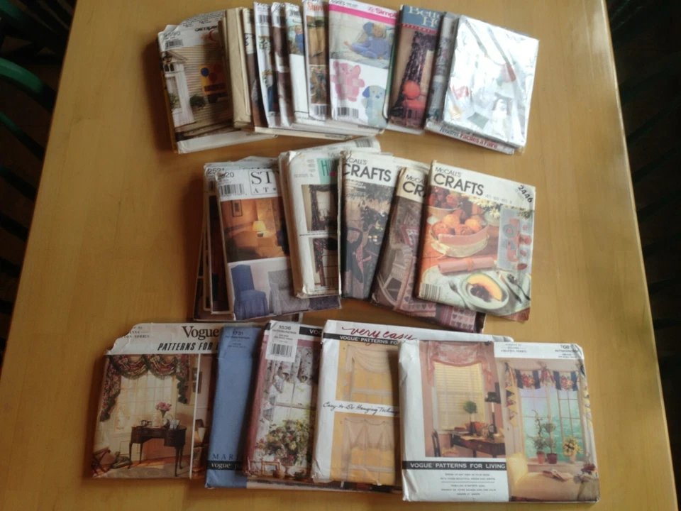 Home Crafts Sewing Pattern, McCalls Simplicity, Uncut, Choose Your Style - Image 1 of 1