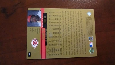 2000 UPPER DECK GOLD RESERVE #259 DMITRI YOUNG   BASEBALL CARD - Image 1 of 2