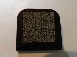 Segunda Enmienda Texto Completo Código QR Grabado con Láser Aluminio Sombrero Clip Brim-it - Imagen 1 de 9
