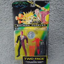 VTG 1995 TWO FACE Cannon and Good Evil Coin BATMAN FOREVER Kenner New in Blister