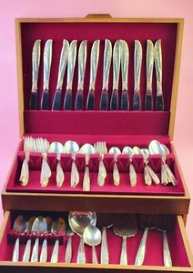 ONEIDA Ltd 1881 Rogers, Lilac Time Silver-plate Flatware, 76 Pcs w/ Storage Box - Picture 1 of 19