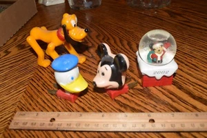 Vintage Mickey Mouse & Donald Duck Night Light Wall Plug Disney Figural Plastic+ - Picture 1 of 8