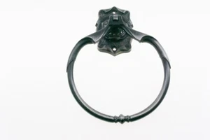 Vintage Towel Ring Heavy Metal Pewter/Antique Silver Finish - Picture 1 of 5