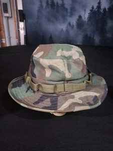 US Army Buschhut Sonne heißes Wetter Typ III tarnfarben Größe 7-1/2 Kinnriemen USA sehr guter Zustand - Bild 1 von 6