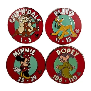 Disney Pin Cast Lanyard Magic Kingdom Parking Signs Lot Of 4 Hidden Mickey - Imagen 1 de 6