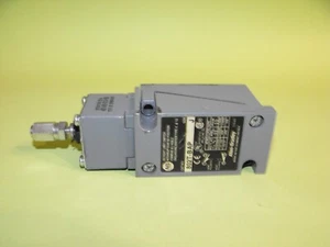 ALLEN-BRADLEY 802T-BAP.Interruptor de límite.40146-013-65.USADO - Imagen 1 de 11