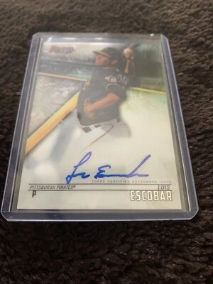 LUIS ESCOBAR PITTSBURGH PIRATES 2018 BOWMANS BEST AUTO RC ROOKIE  - Image 1 of 2