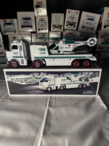 Camión de juguete y helicóptero Hess 2006 grado A (como nuevo probado en caja) JKHessTrucks1 - Imagen 1 de 4