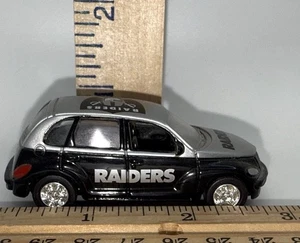 2001 RAIDERS Die Cast PT Cruiser Fahrzeug 2,5" Neu ohne Karton - - Bild 1 von 10