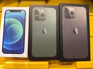 Apple iPhone13, 13 PRO MAX And IPhone 12 BOX ONLY - Photo 1 sur 2