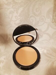 SIGNATURE CLUB A 8 BUTTERS STAY PUT MAKEUP SHADE 2
