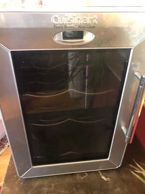 Adega Cuisinart Private Reserve - Capacidade para 6 garrafas - Testada e funcionando - Imagem 1 de 4