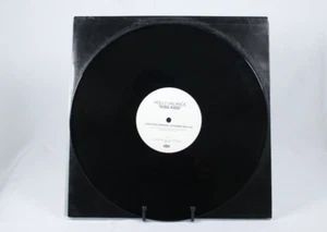 Holly Valance – Kiss Kiss - 12" - Imagen 1 de 1