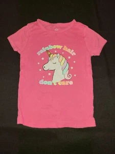 PreOwned Wonder Nation Girl Pink Pajama Shirt Unicorn Rainbow Hair Don't Care 5T - Picture 1 of 3