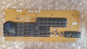 Unidad de panel derecho giratorio completo Korg Triton Extreme 88 - KLM 2473 - Imagen 1 de 1