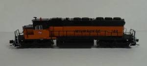 N Scale InterMountain Milwaukee Road SD40-2 Diesel Engine Locomotive 69338-02 - Picture 1 of 8
