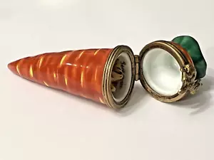 Limoges Petit Main France scatola portaoggetti - carota con coniglio firmato - Pasqua - Foto 1 di 7