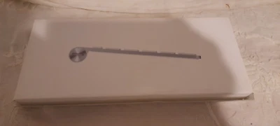 Apple Keyboard wireless nuova - Immagine 1 di 3