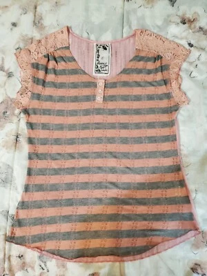 Memory Lane Knits By Scrapbook Women's Size L Shirt Blouse Top Pink Gray Sheer - Image 1 of 4