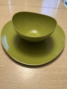 Mid Century Modern circa 1970 aguacate verde melmac chip & dip bowl & plate - Imagen 1 de 9