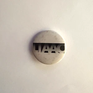 Vintage Long Island Association for AIDS Care Pinback Pin - 1987 - Picture 1 of 2
