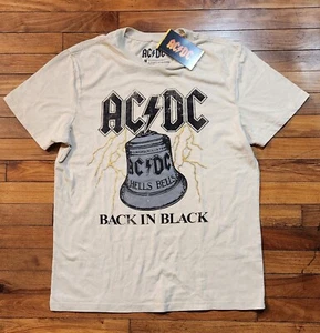 ACDC Men's Crewneck Short Sleeve Band Tee Size M - Picture 1 of 4