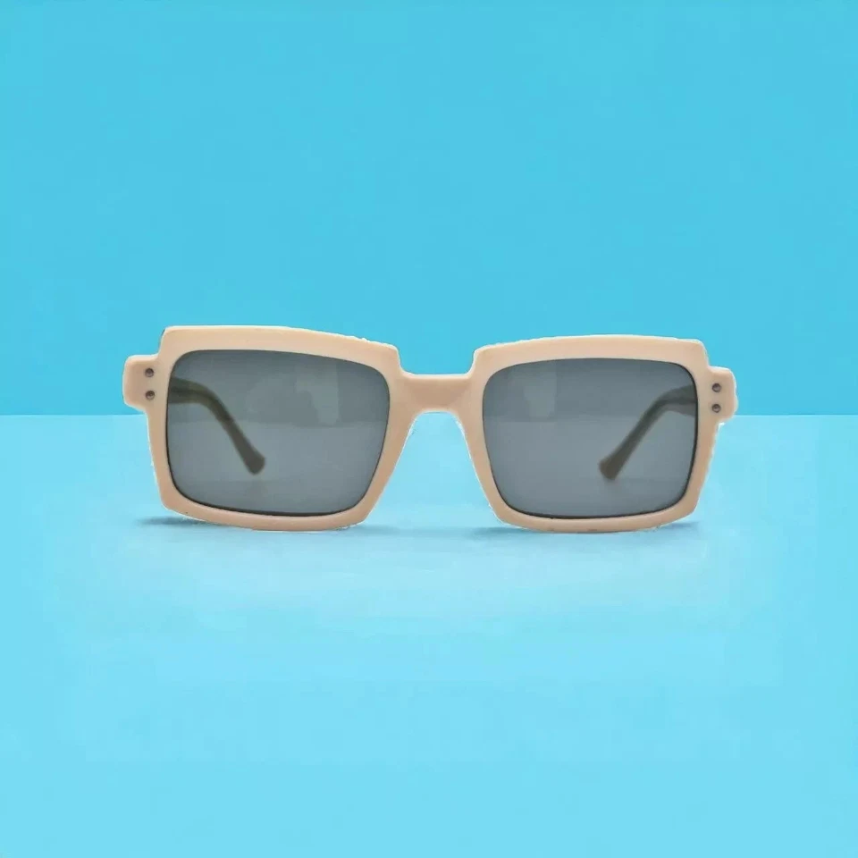 Gafas de sol cuadradas marfil vintage años 60 marco acetato lentes de vidrio hechas en Francia Foto 1 de 4