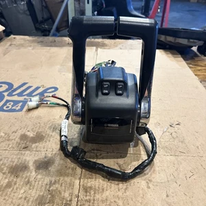 Yamaha Dual Mount 704 Remote Control Box 704-48207-30 - Foto 1 di 11