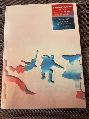 5 SECONDS OF SUMMER---" 5SOS5 " ---(Deluxe CD)---- NEU & OVP incl. 72 S.Hardbook - Bild 1 von 2