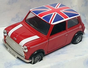 Corgi 1/36 Scale Diecast 04410 - Mini - Red/Union Jack Roof - Picture 1 of 5