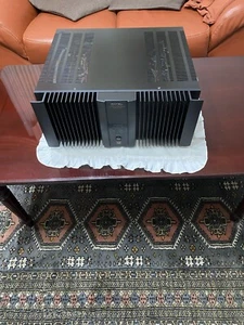 ROTEL AMPLIFICATORE  FINALE  5 CANALI   1075 - Foto 1 di 10