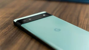 New in Sealed Box Google Pixel 6a 5G 128/GB USA Unlocked Smartphone USA - Picture 1 of 4